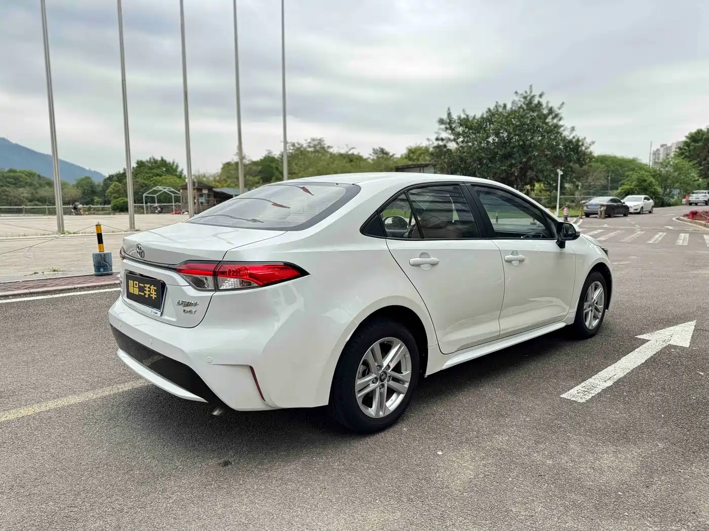 Toyota Levin 2021 185T CVT Luxury Edition фото 15