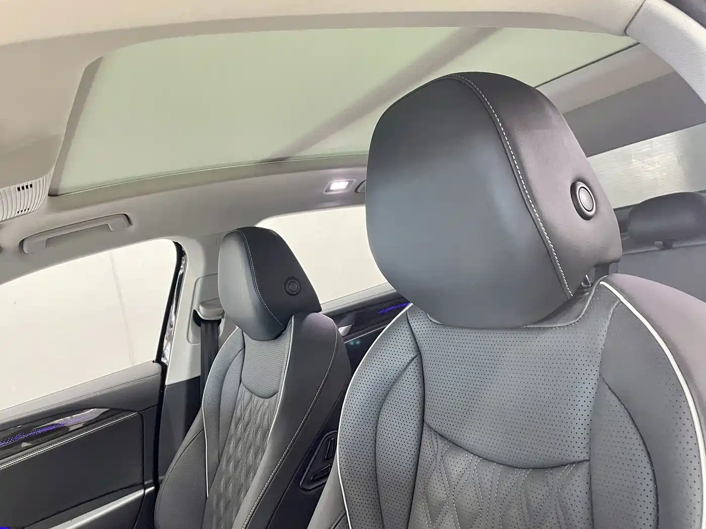 Volkswagen Magotan 2026 2024 380TSI DSG Ultimate Edition