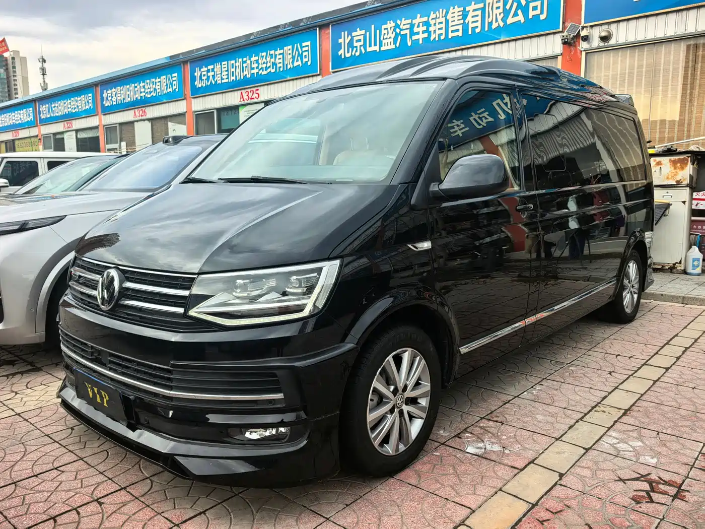Volkswagen Caravelle 2019 2.0TSI 4WD Luxury 7-seater