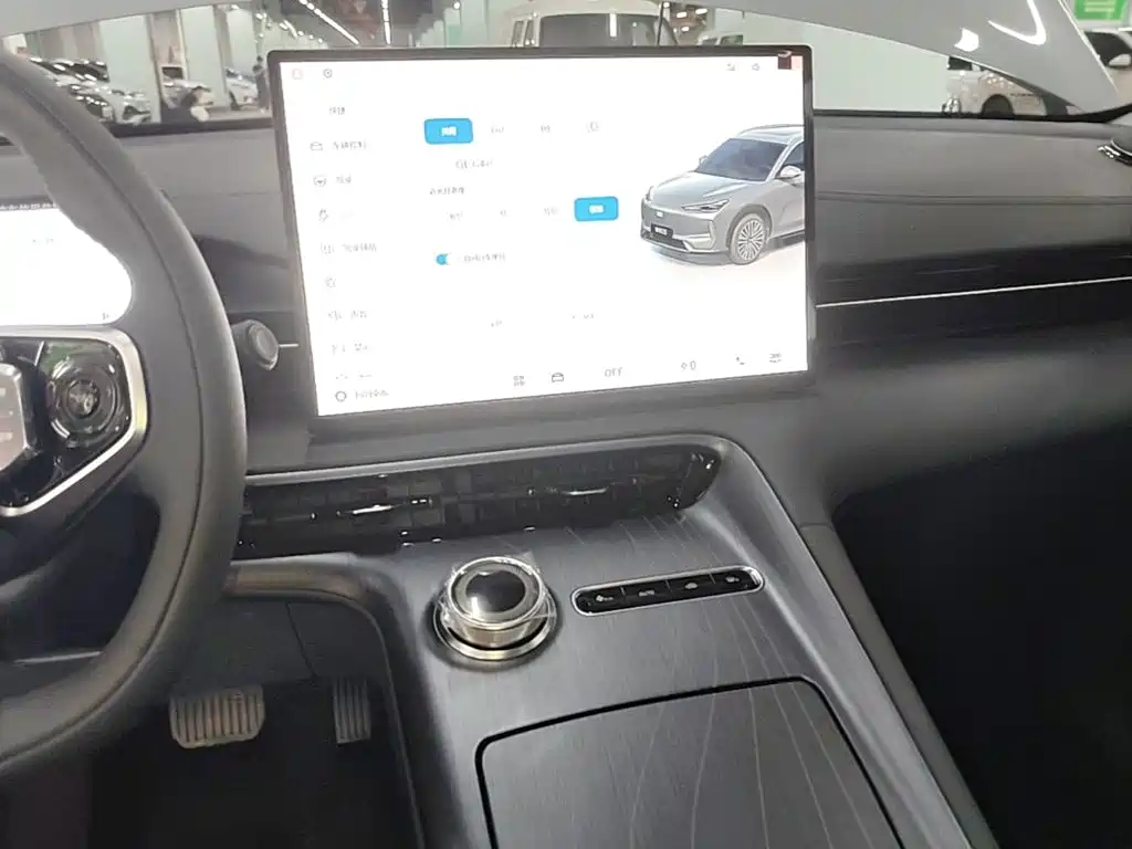 Geely Galaxy Galaxy E5 2026 2026 530km Voyager Edition