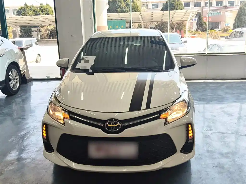 Toyota Vios FS 2021 1.5L CVT Fengchi Edition фото 3