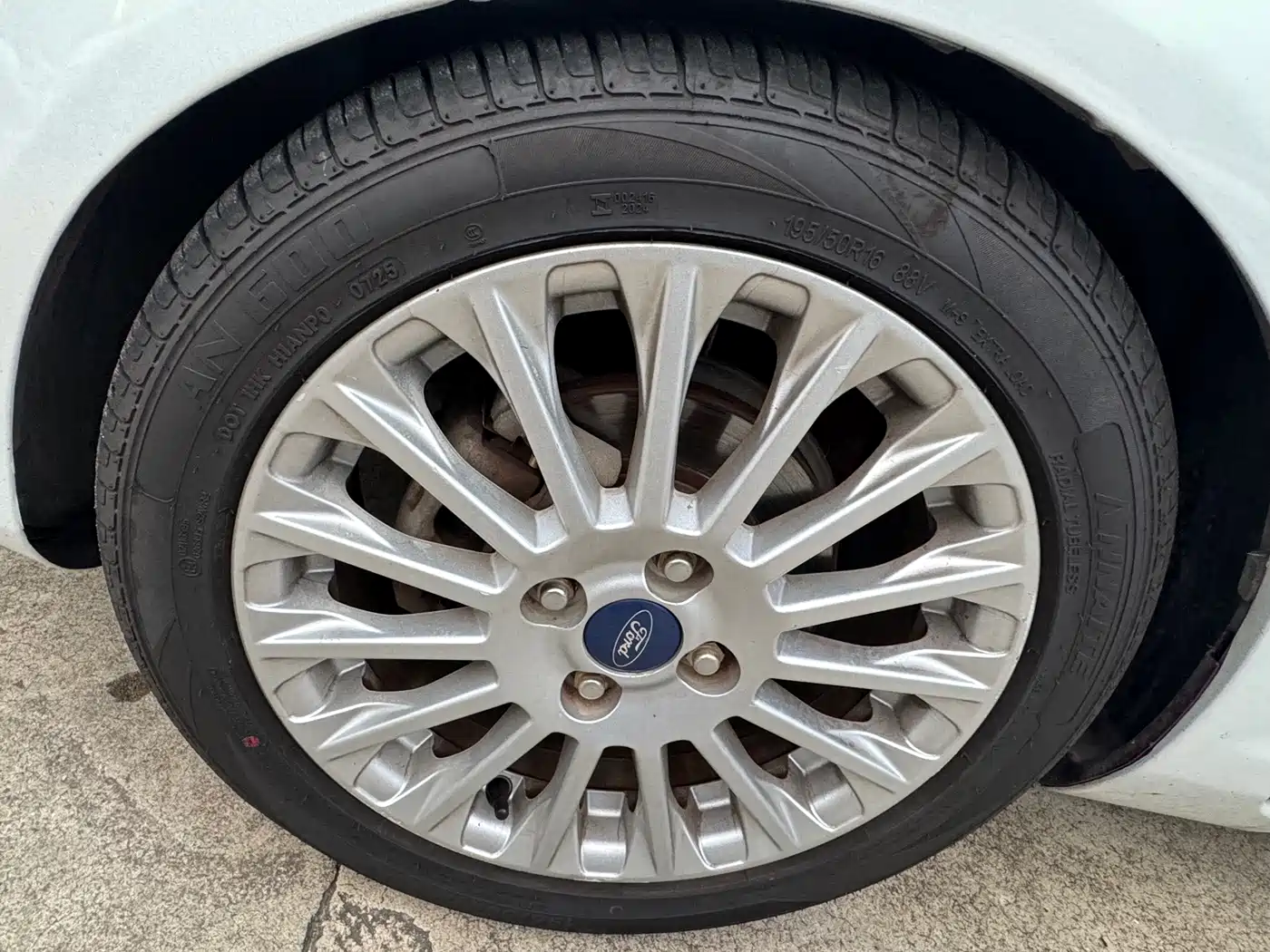 Photo 15 - Ford Fiesta