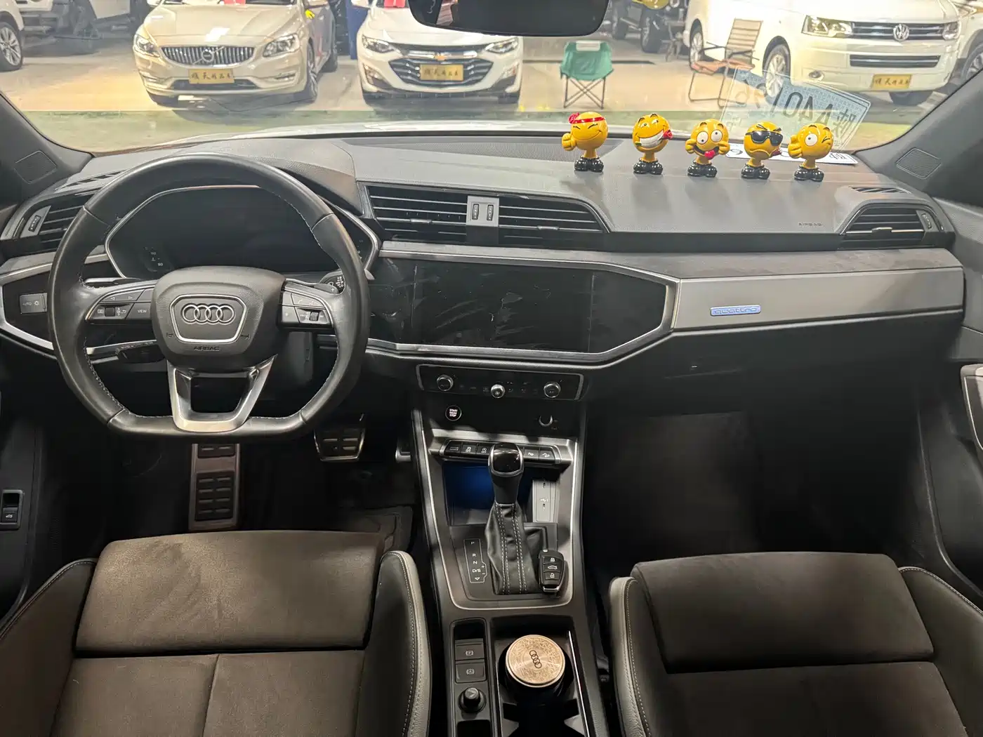 Фото 6 - Audi Q3