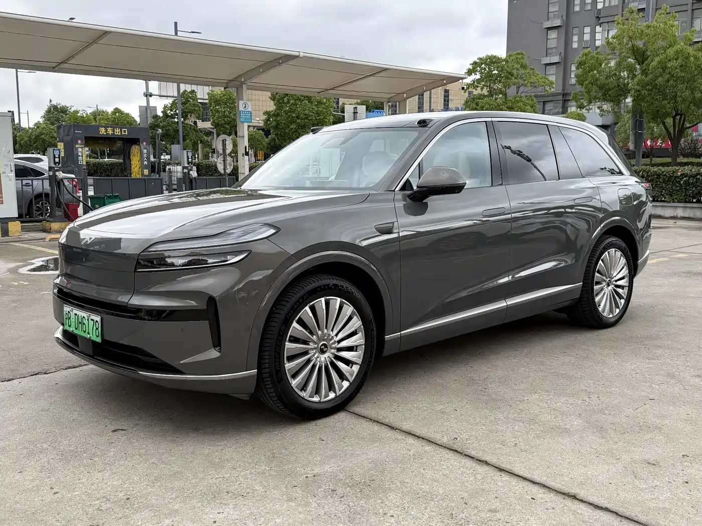 Ledao L90 2025 AWD Base Model