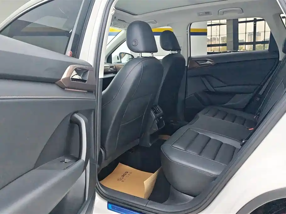 Volkswagen Tharu 2020 Facelift 330TSI 4WD Flagship Edition China VI фото 11