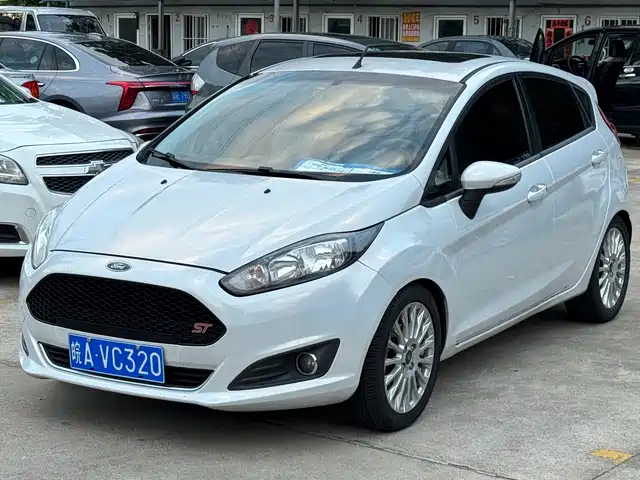  Ford Fiesta 2013 Hatchback 1.5L Automatic Sport