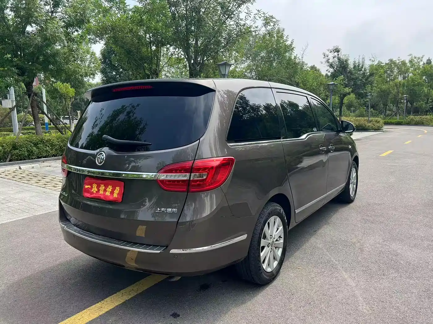 Buick GL8 2017 25S Luxury China V фото 6