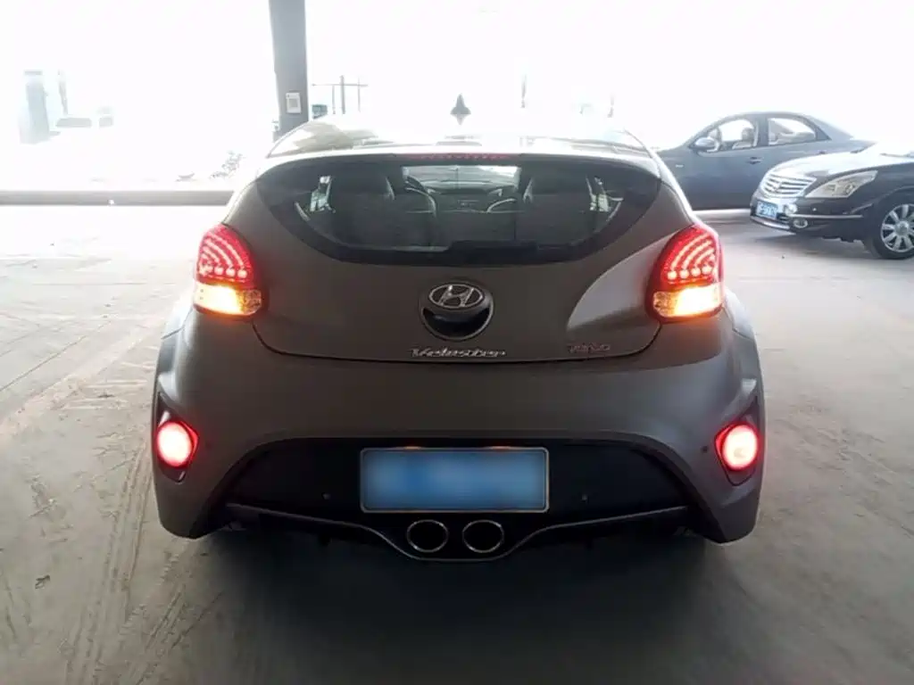 Hyundai Veloster 2016 2015 1.6T Automatic Luxury Edition