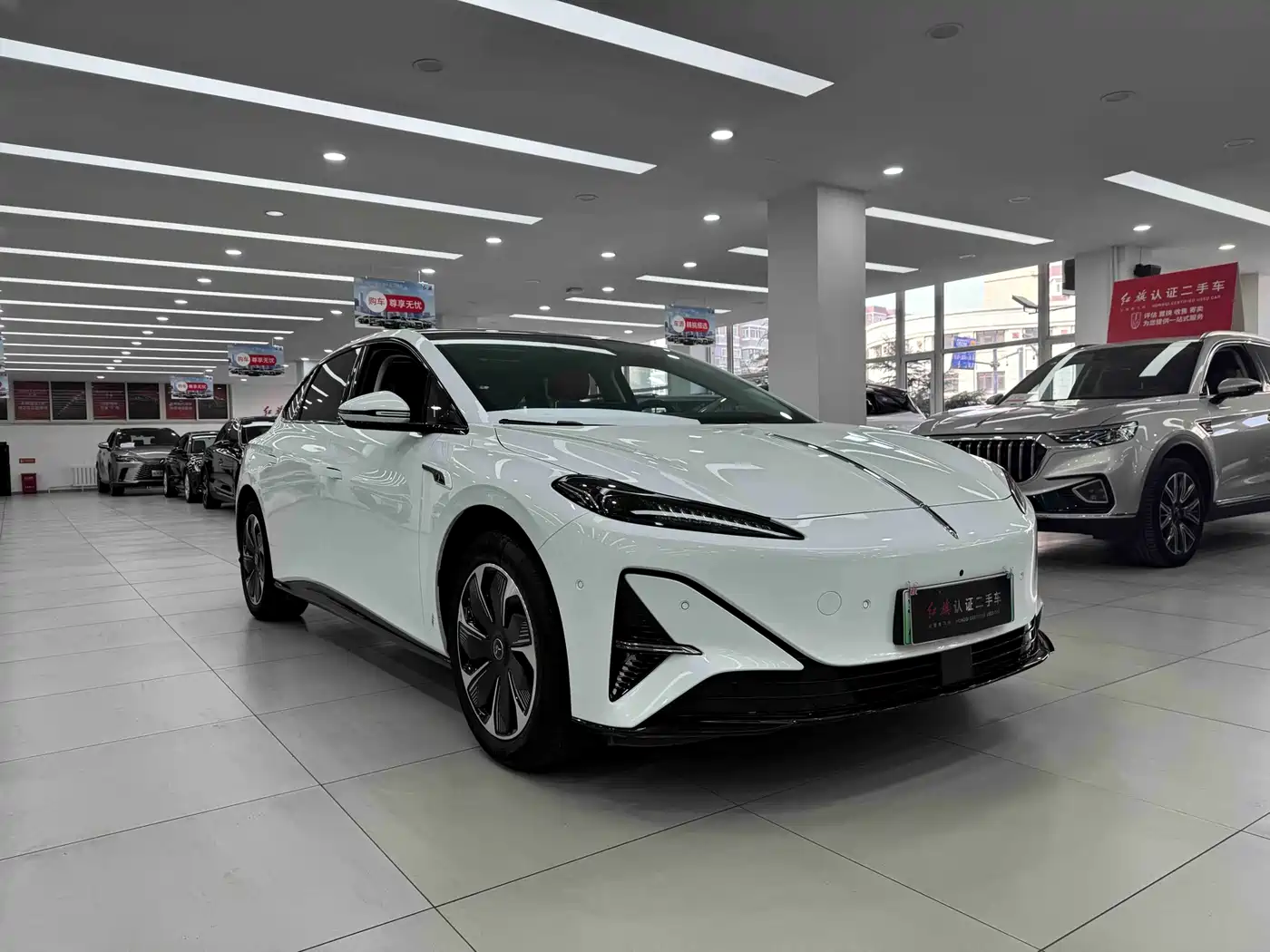 Hongqi HONGQI TIANGONG 05