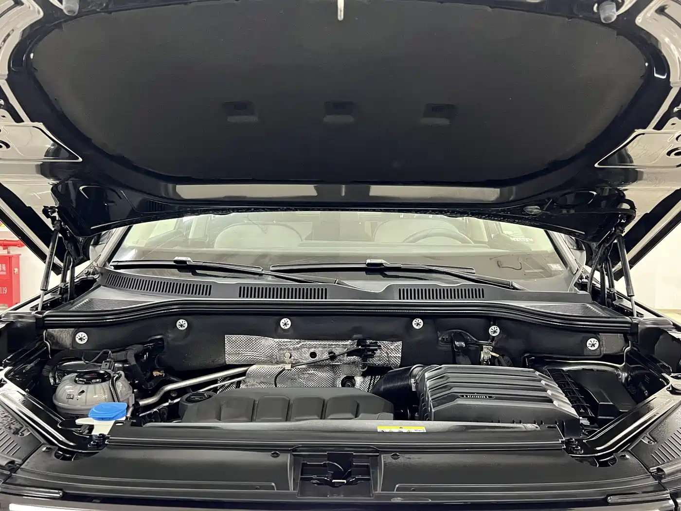 Volkswagen Talagon 2024 380TSI 4WD R-Line Touring фото 16