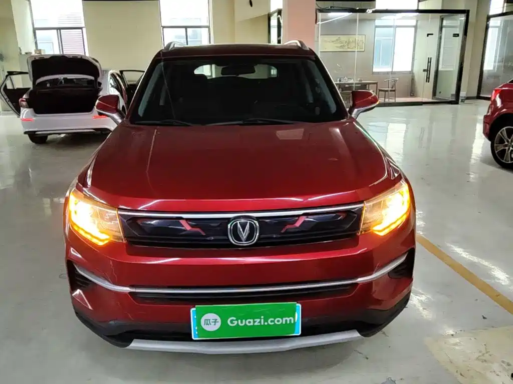 Changan CS35 PLUS 2019 2019 1.4T DCT Smooth Connect Blue Whale Edition