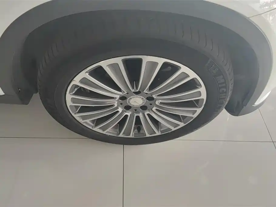 Mercedes-Benz GLC 2016 GLC 200 4MATIC фото 6