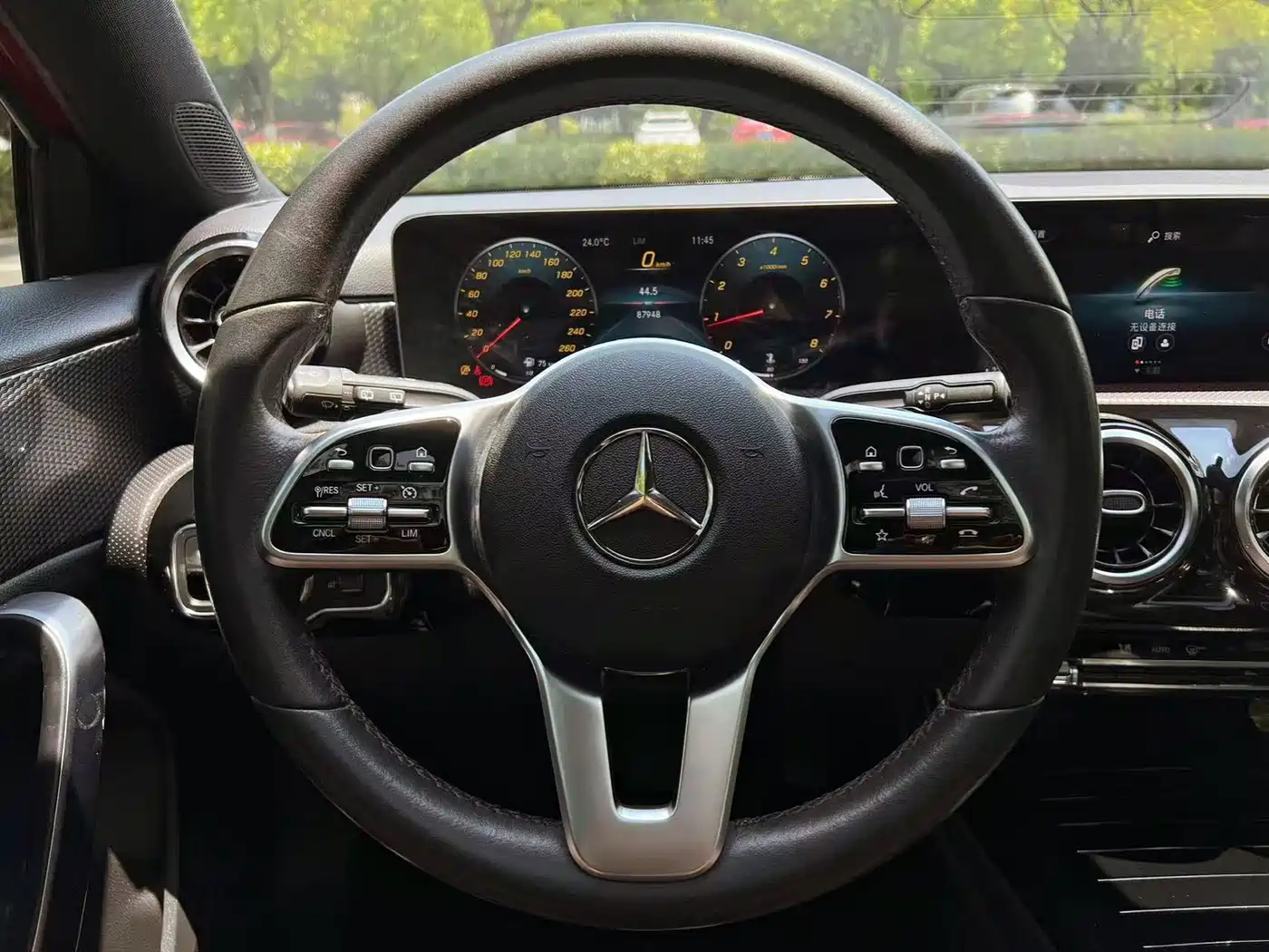Mercedes-Benz A-Class (Import) 2019 A 200 Dynamic Version фото 14