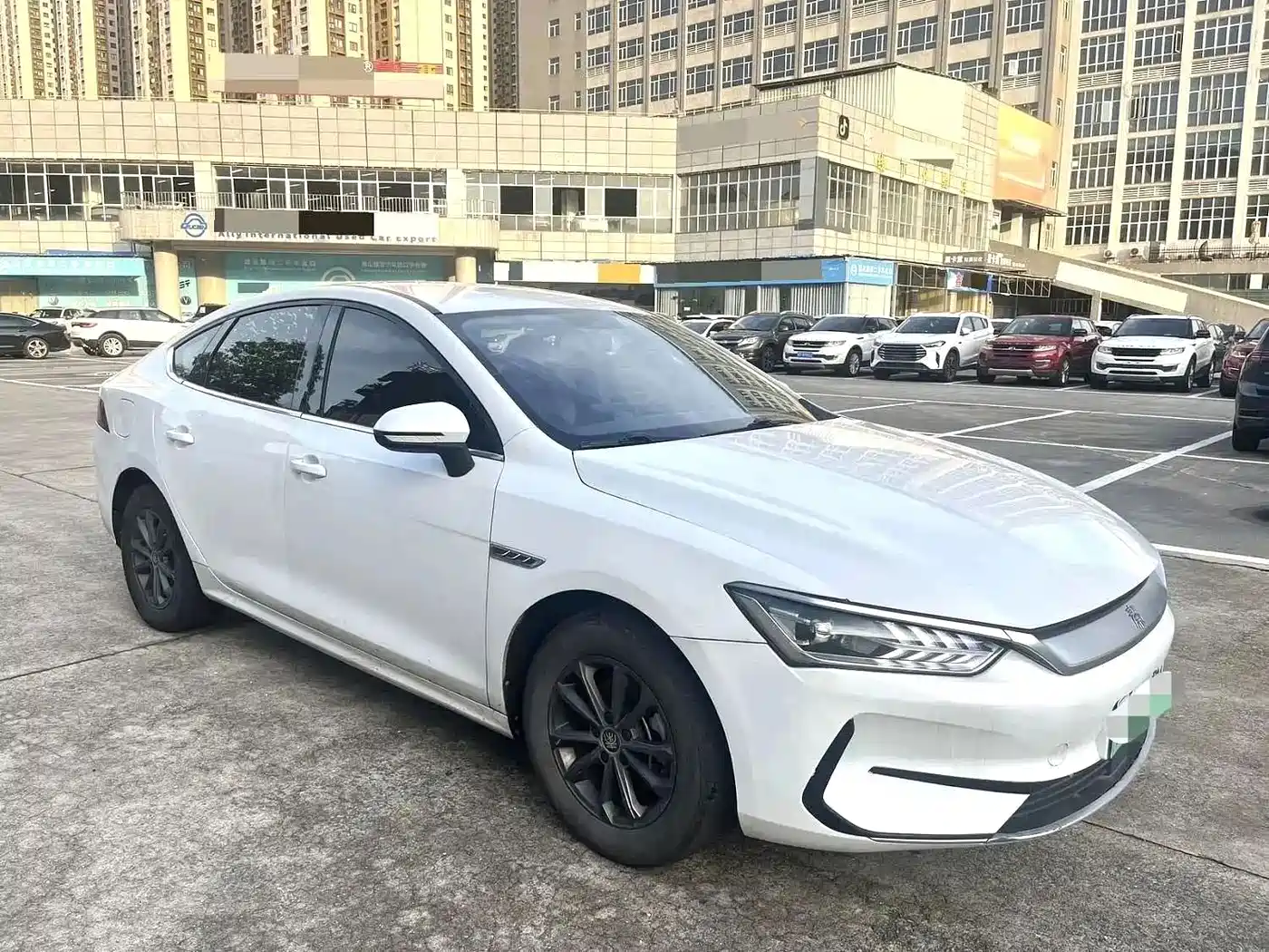 Фото 3 - BYD Qin PLUS
