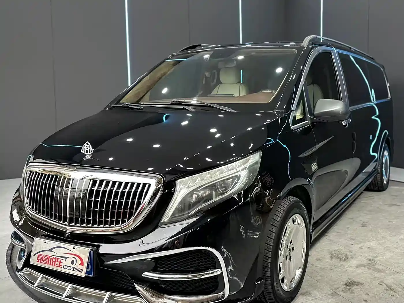 Mercedes-Benz Vito 2016 2.0T Elite Edition