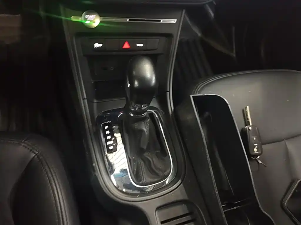 Photo 14 - Roewe 360