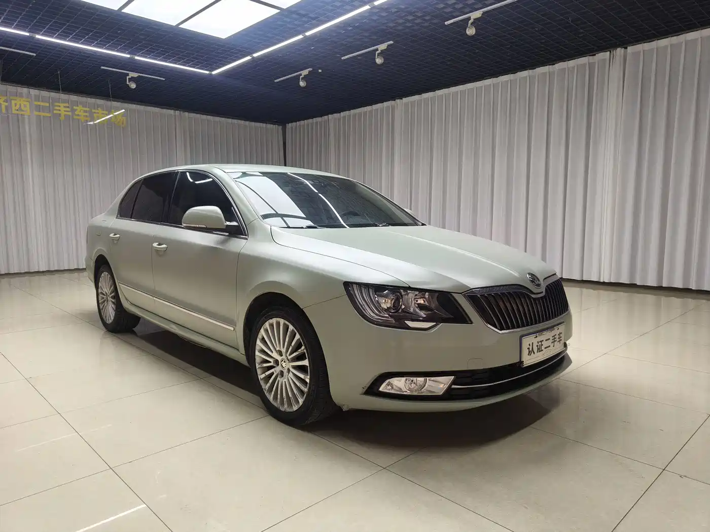 Škoda Superb 2014 2013 1.8TSI Automatic Elegance Edition