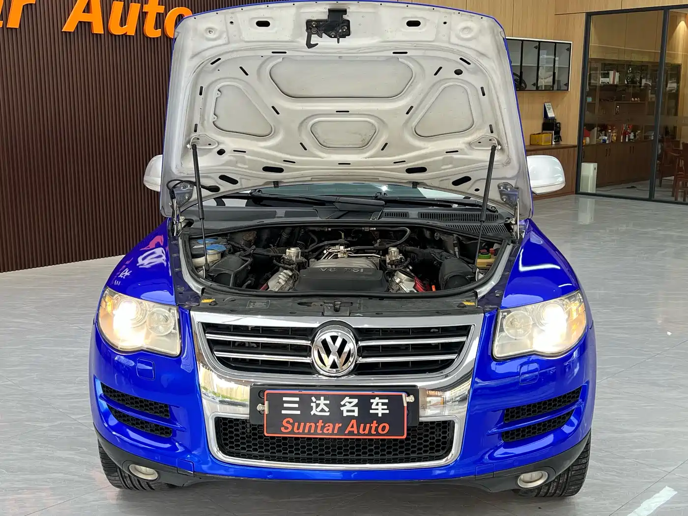 Volkswagen Touareg 2007 4.2L Premium фото 29