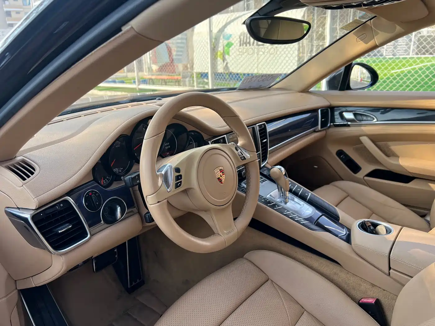 Porsche Panamera 2014 Panamera 3.0T фото 9