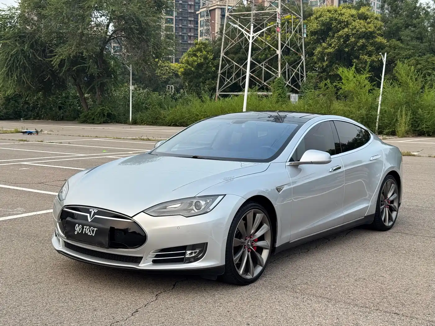 Tesla Model S 2015 2014 Model S P85