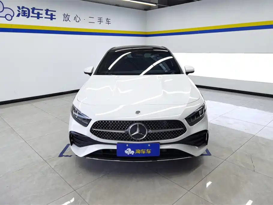 Mercedes-Benz A-Class 2024 Facelift A 200 L Fashion фото 2