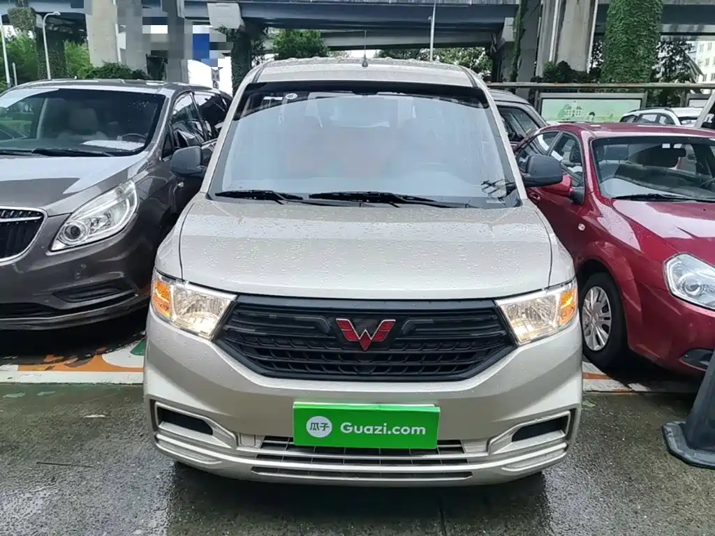 Wuling Motors Wuling Hongguang V 2024 2022 1.5L Power Take Edition Electric Power Steering LAR