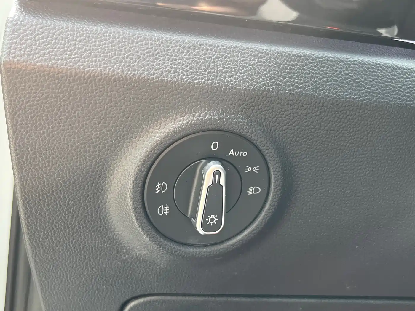 Volkswagen Tayron 2021 380TSI 4WD R-Line Smart Connect фото 17