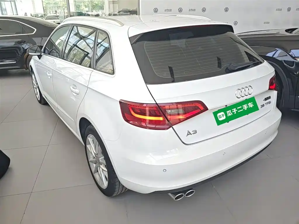 Audi A3 2015 Sportback 35 TFSI Millionth Anniversary Comfort Enjoyment Type фото 5