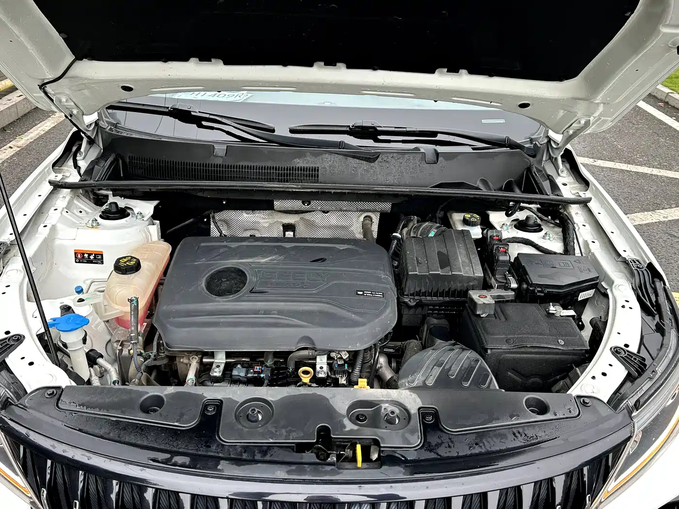 GEELY AUTOMOBILE VISION X6