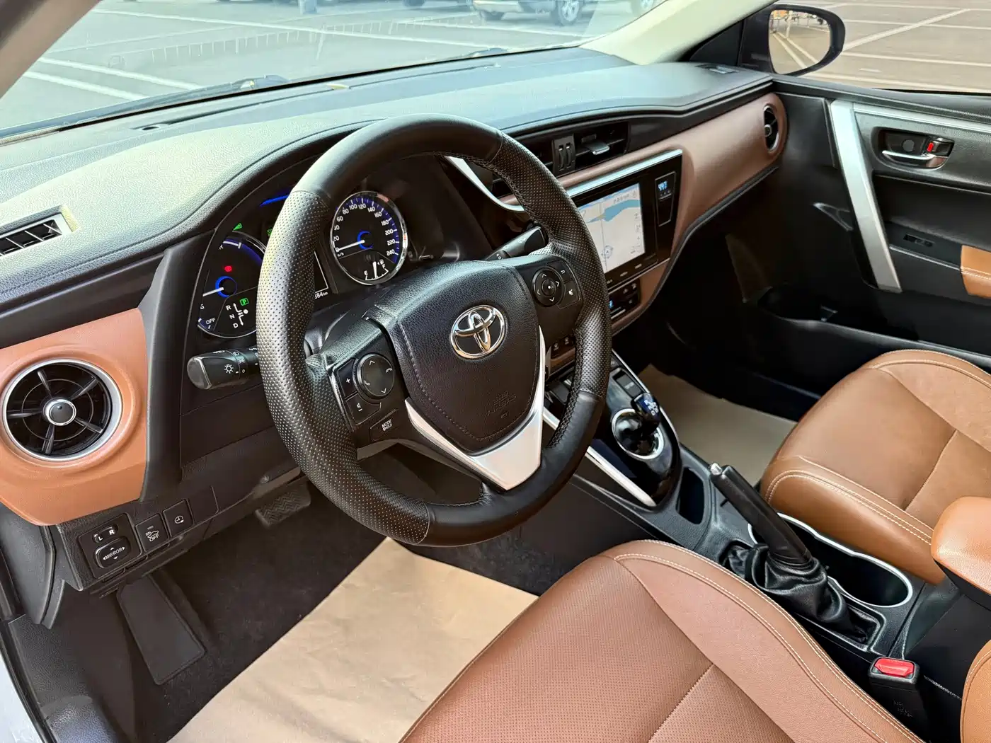 Toyota Levin Twin Engine E+ 2019 2019 1.8PH V E-CVT Luxury Edition