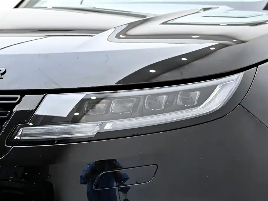 Land Rover Range Rover Sport 2025 400PS Hidden Edge Special Edition фото 10