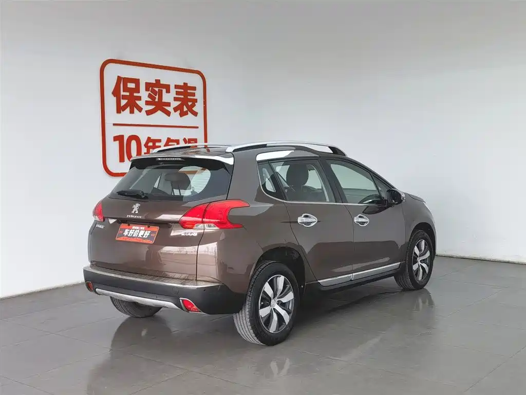 Peugeot 2008 2014 1.6L Automatic Navigation Edition фото 2
