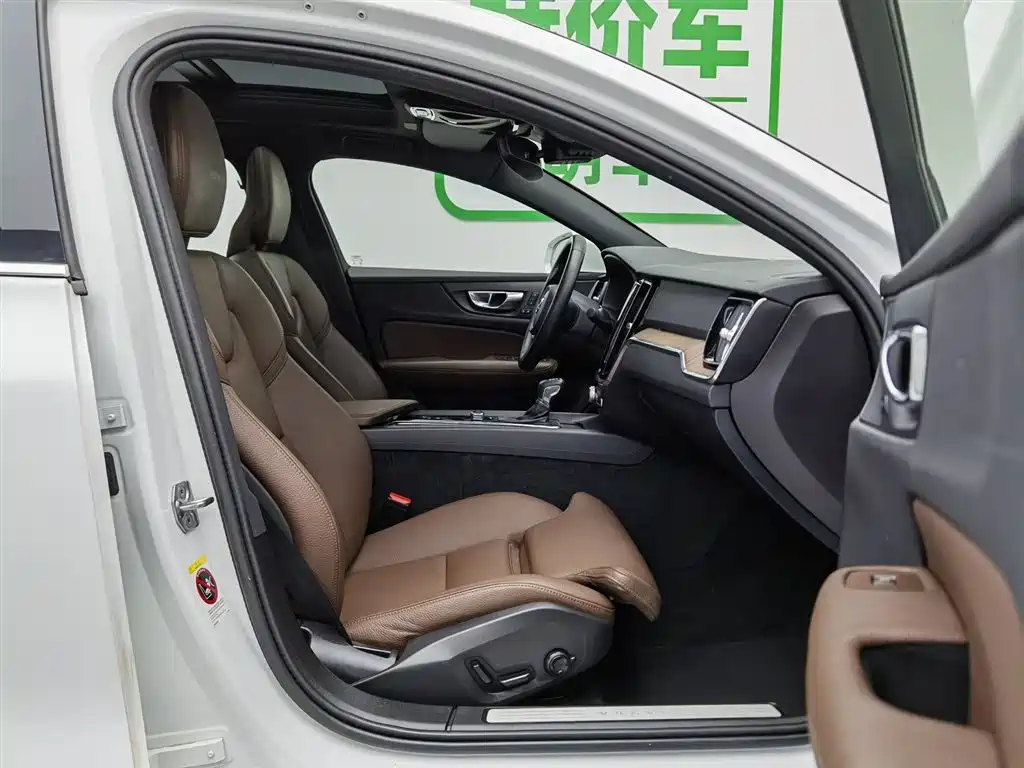 Volvo S60 2021 T4 Smart Vision Luxury фото 23