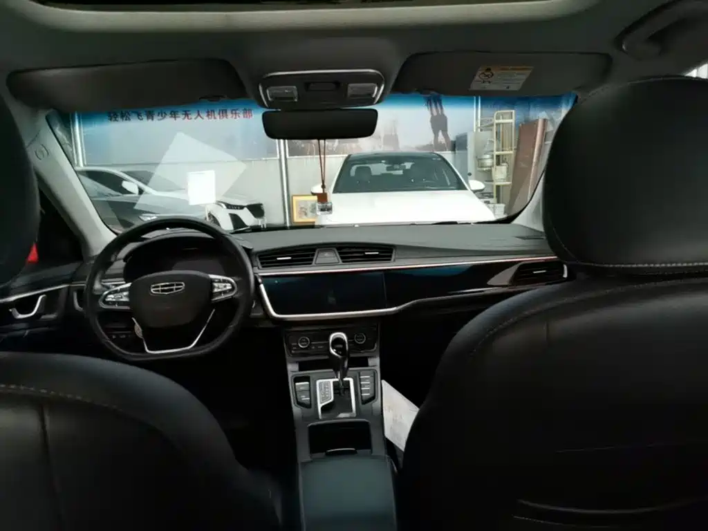 صورة 18 - Geely Emgrand GL