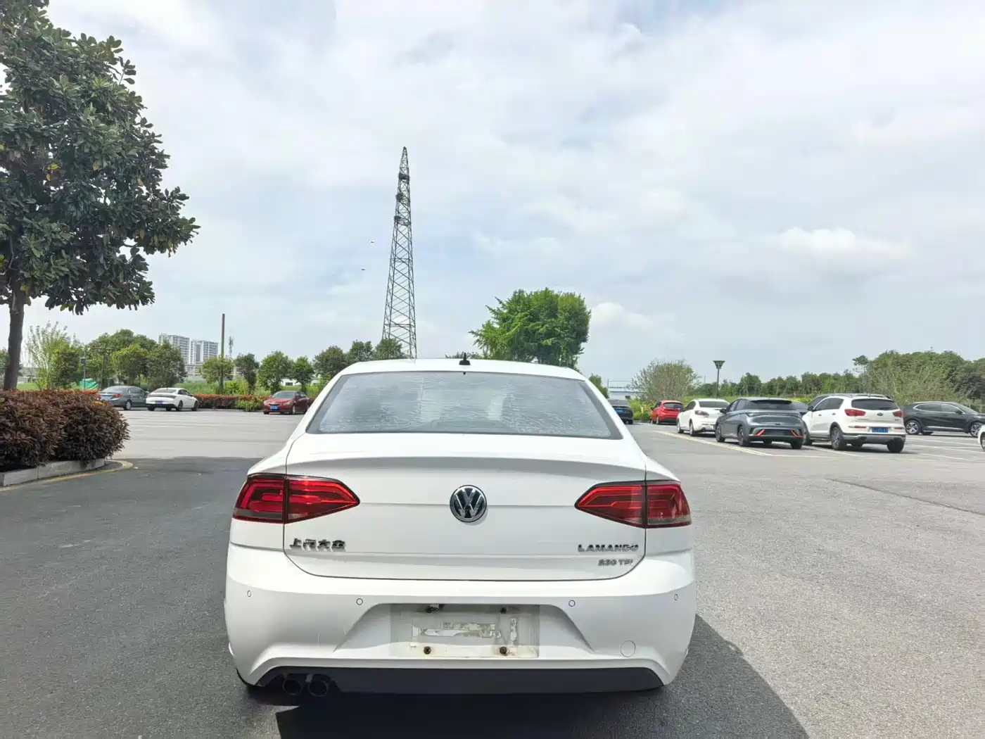 Volkswagen Lamando 2017 230TSI DSG Trend Edition фото 4