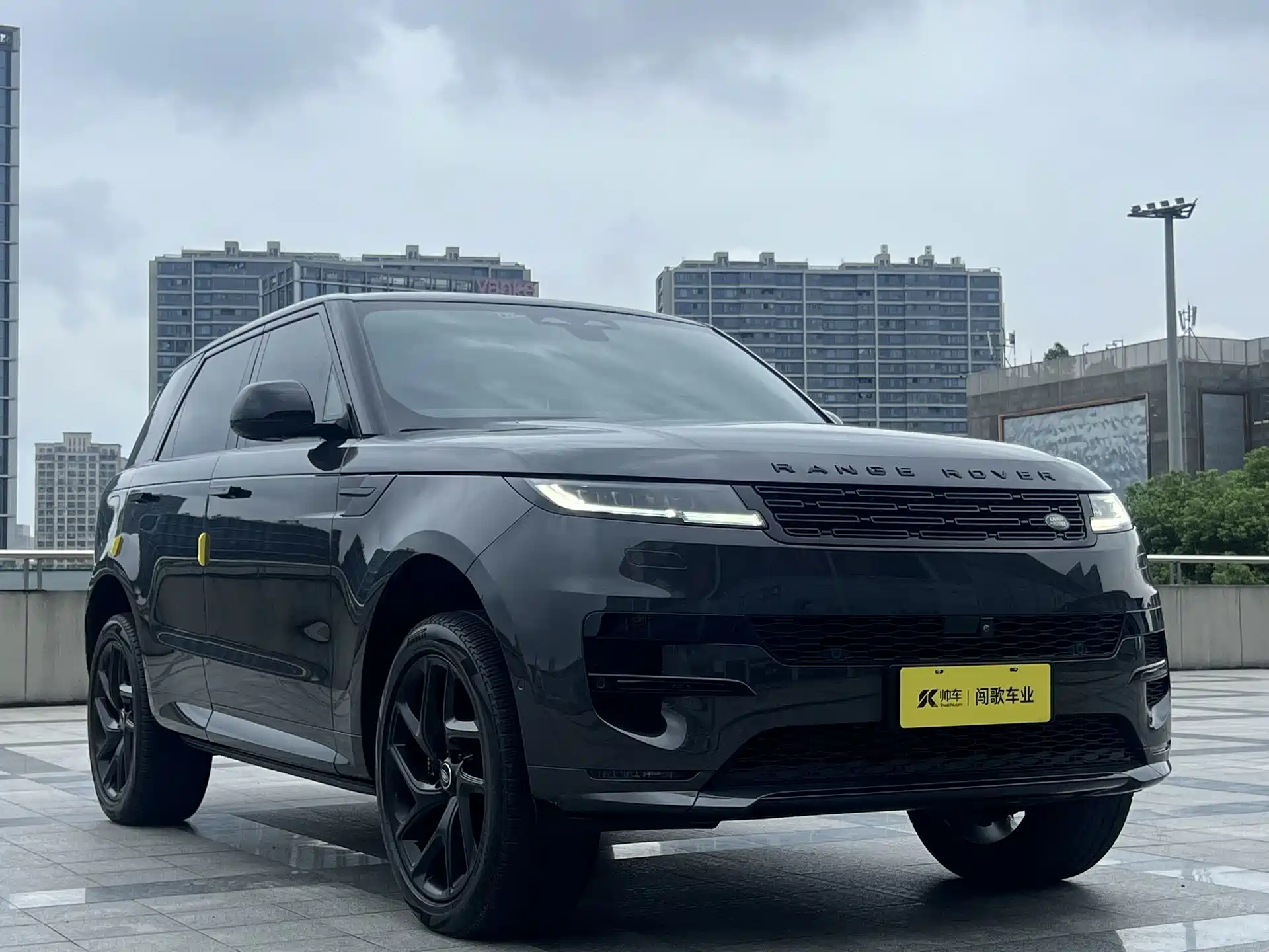 Фото 3 - Land Rover Range Rover Sport