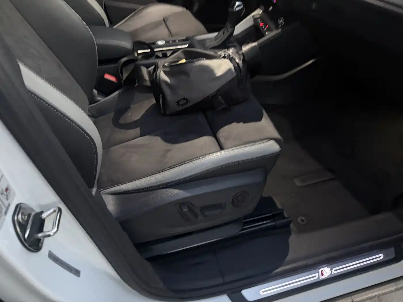 Audi Q3 2022 35 TFSI Fashion Dynamic фото 13