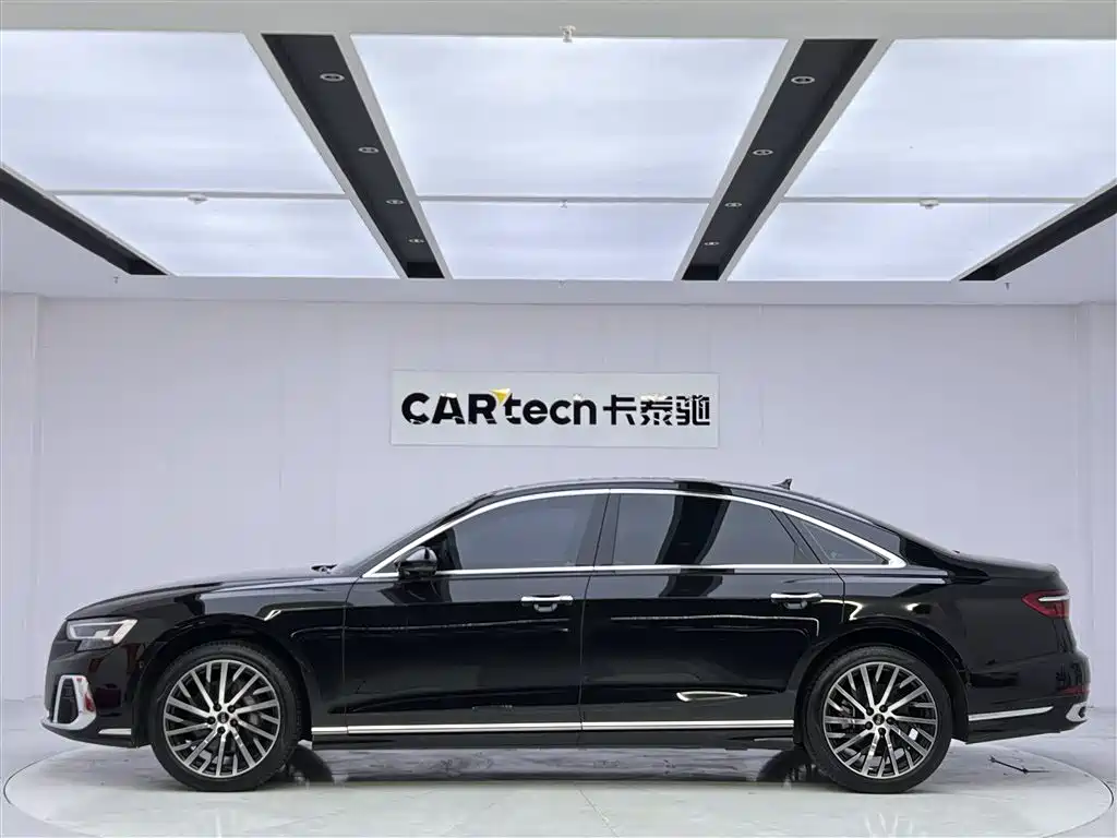 Audi A8 2024 Model A8L 50 TFSI quattro Premium Selection фото 8