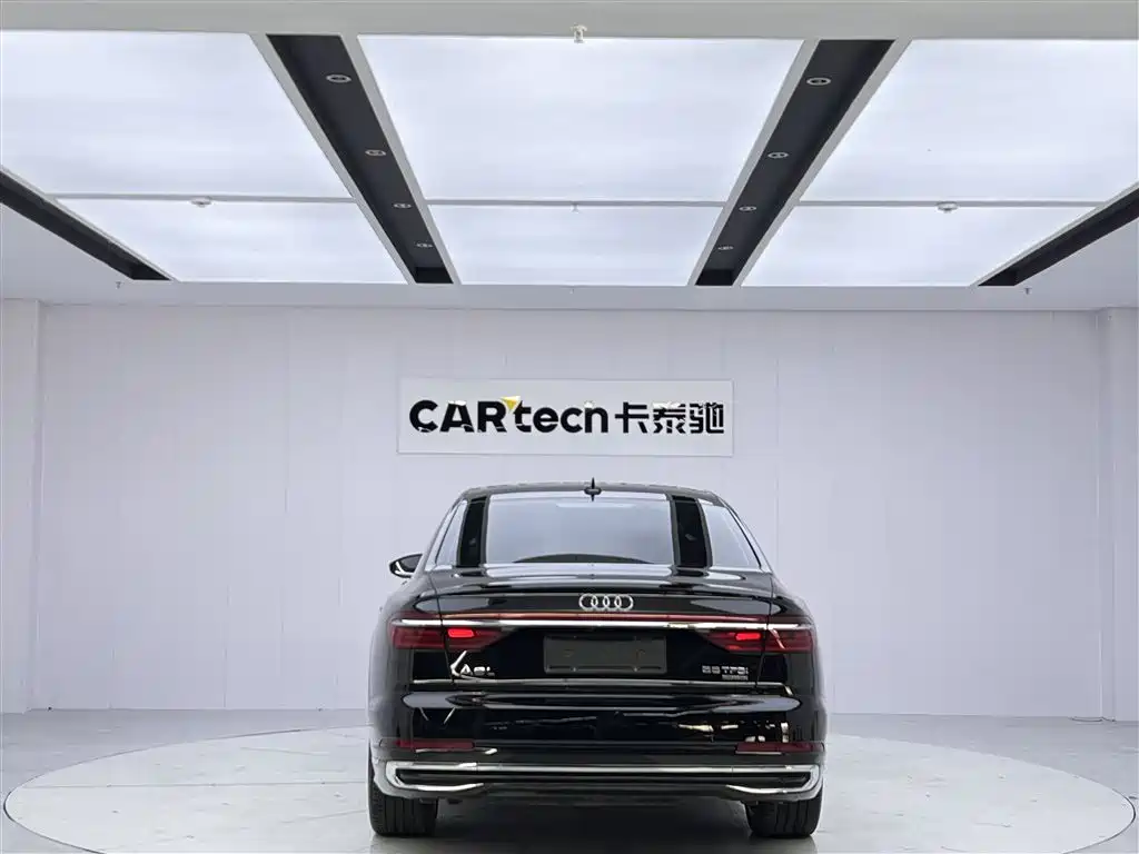 Audi A8 2024 Model A8L 50 TFSI quattro Premium Selection фото 6