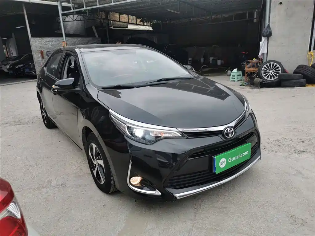 Toyota Levin 2017 Facelift 185T CVT Elite (China V) фото 4