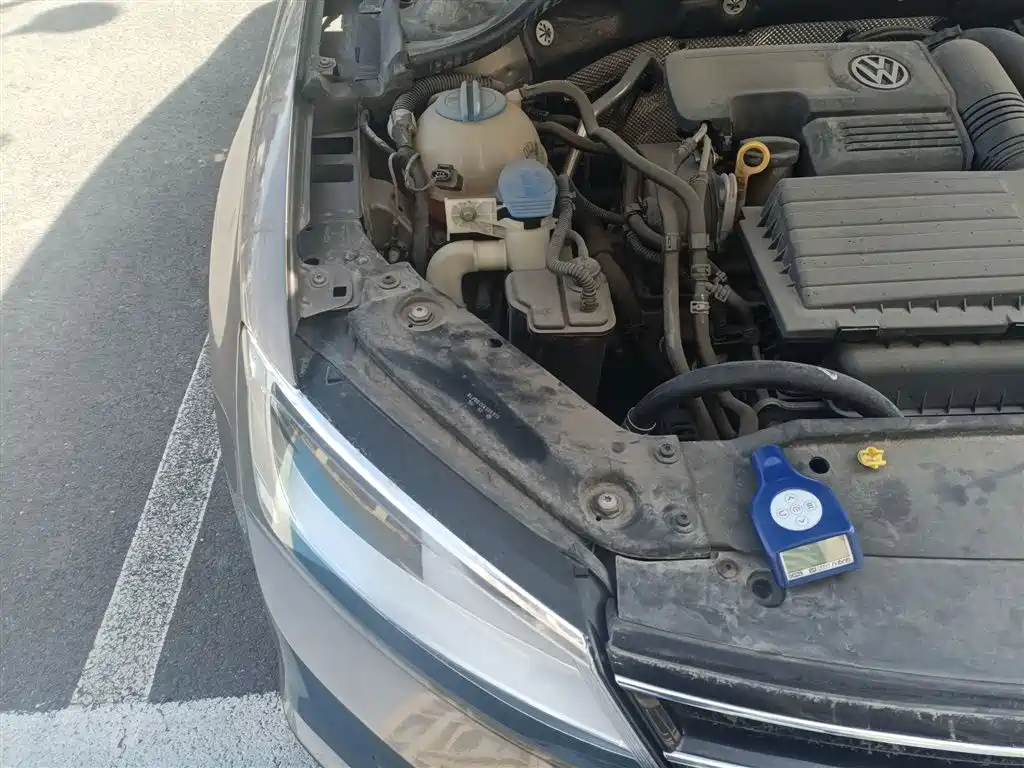 Volkswagen Sagitar 2015 230TSI Automatic Luxury фото 21