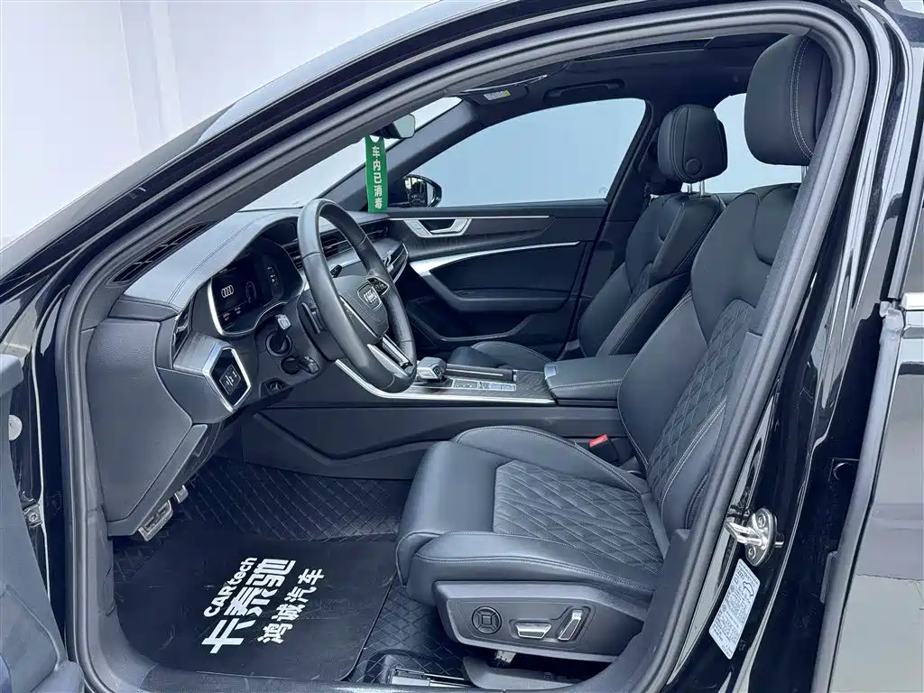 Audi A6L 2025 45 TFSI quattro Premium Sport фото 18