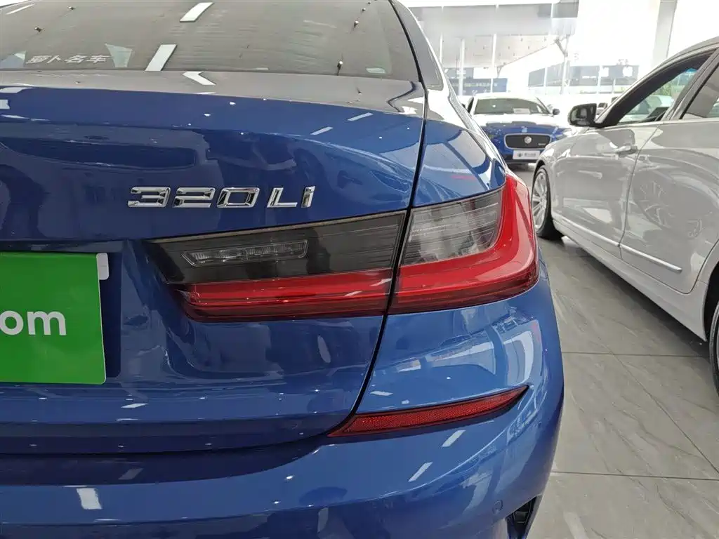 BMW 3 Series 2021 320Li M Sport Package фото 8