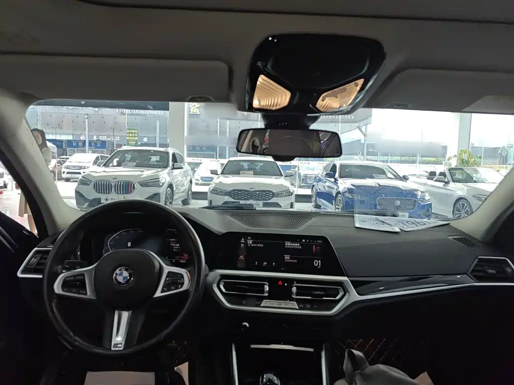 BMW 3 Series 2021 320Li M Sport Package фото 10