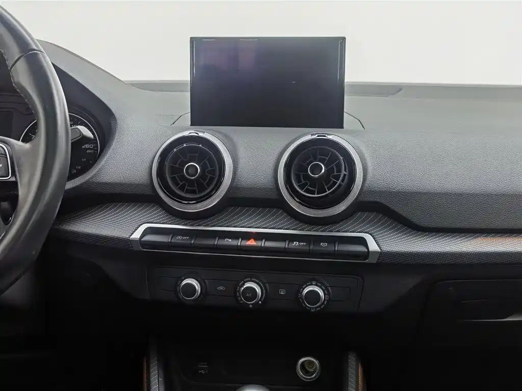 Audi Q2L 2022 35 TFSI Progressive Dynamic фото 12