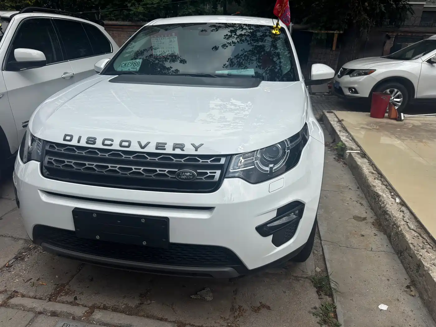 Фото 2 - Land Rover Discovery Sport