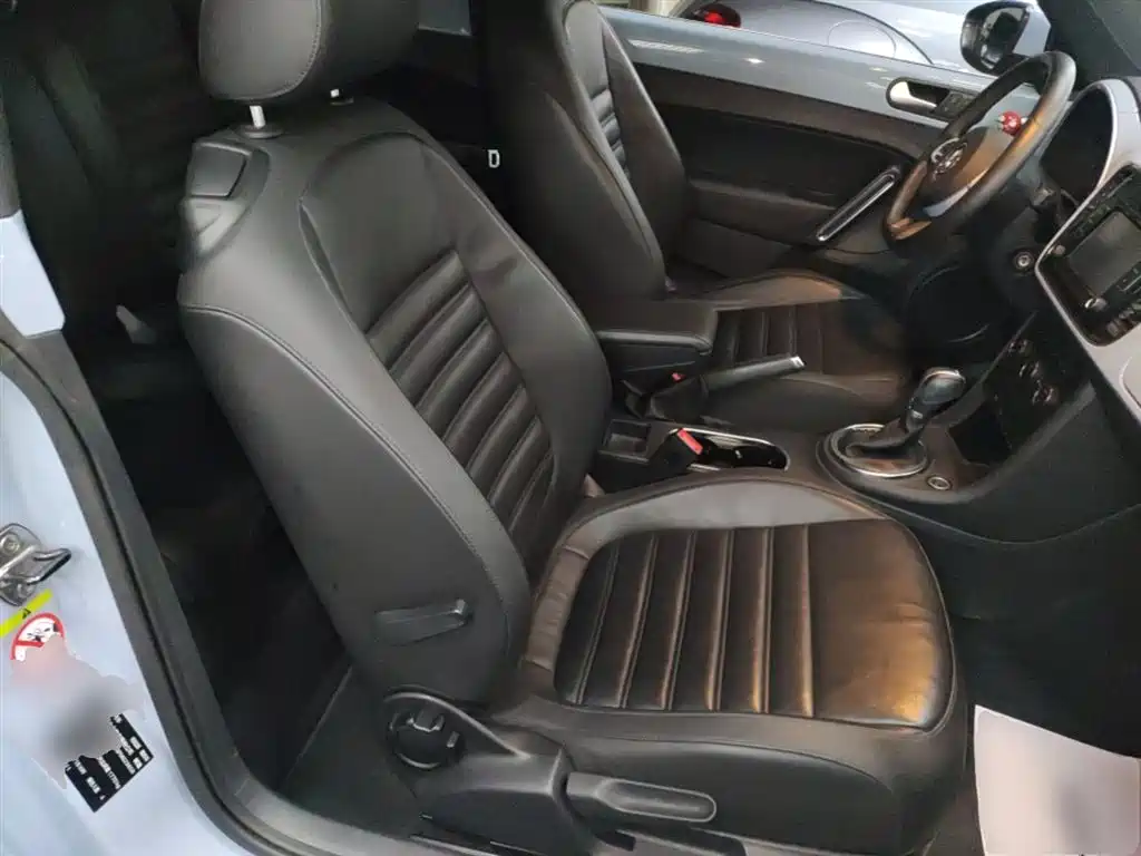 Volkswagen Beetle 2015 280TSI фото 20