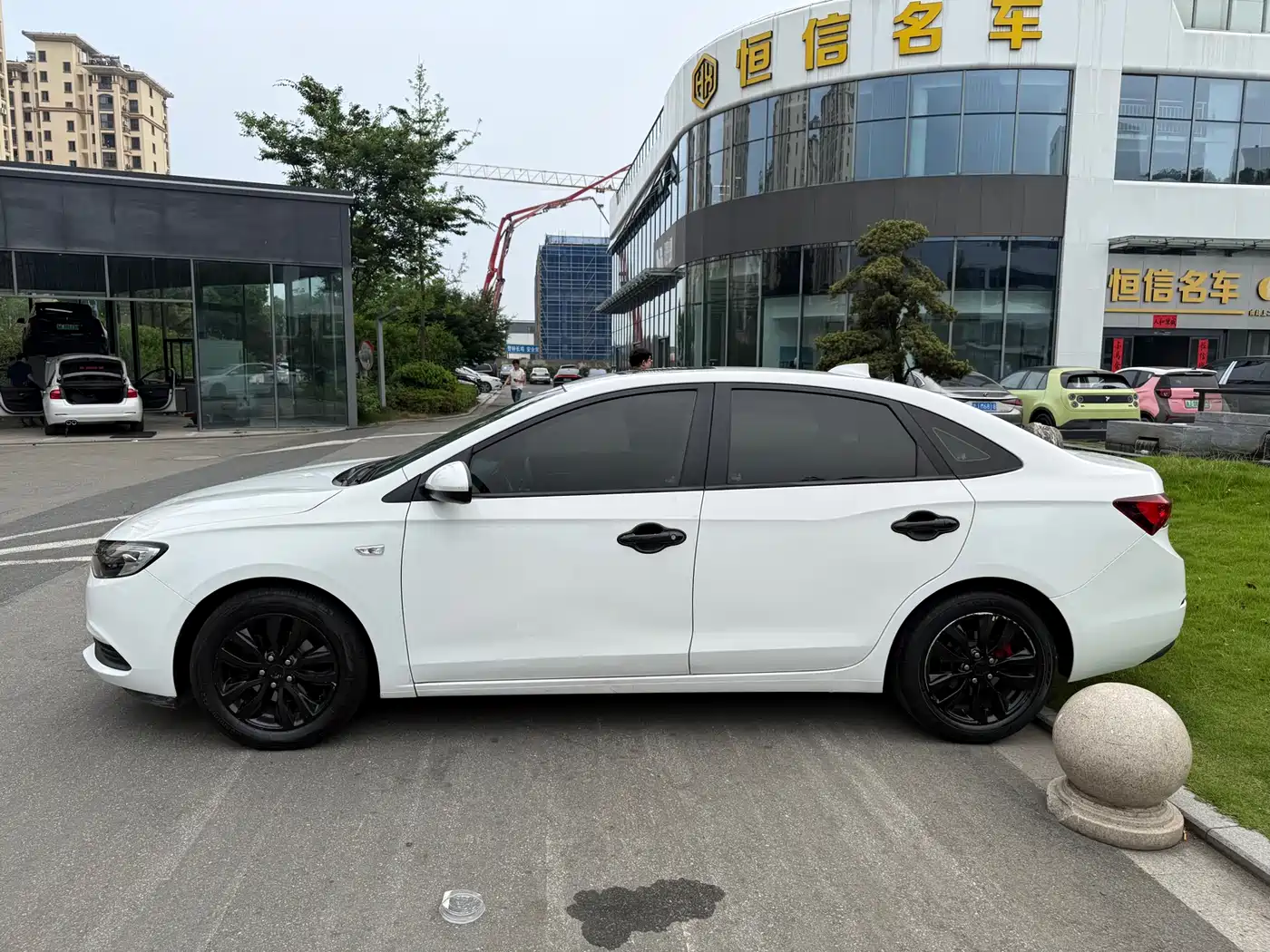 Buick Excelle 2019 18T Auto Connected Elite China VI фото 3
