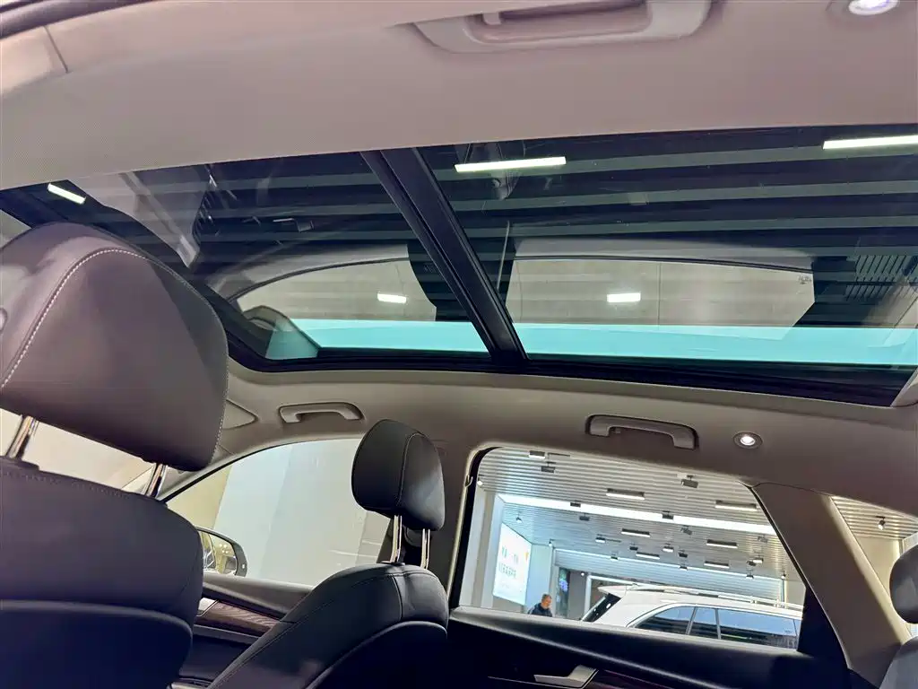 Audi Q5L 2022 45T Luxury Elegance фото 27