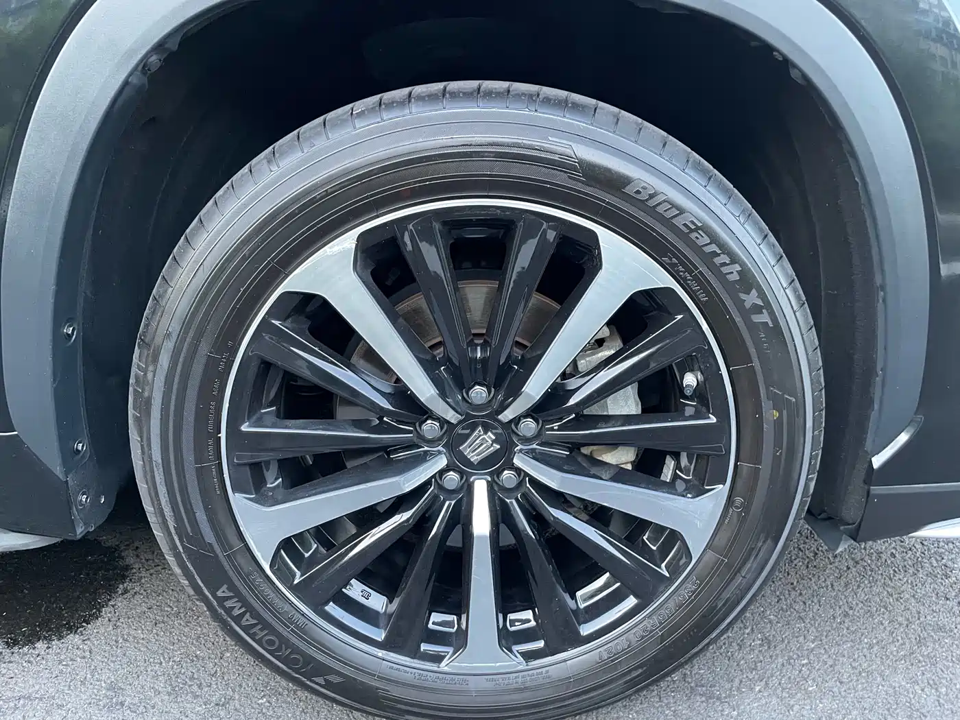 Toyota Crown Kluger 2023 2.5L HEV AWD Premium Edition фото 19